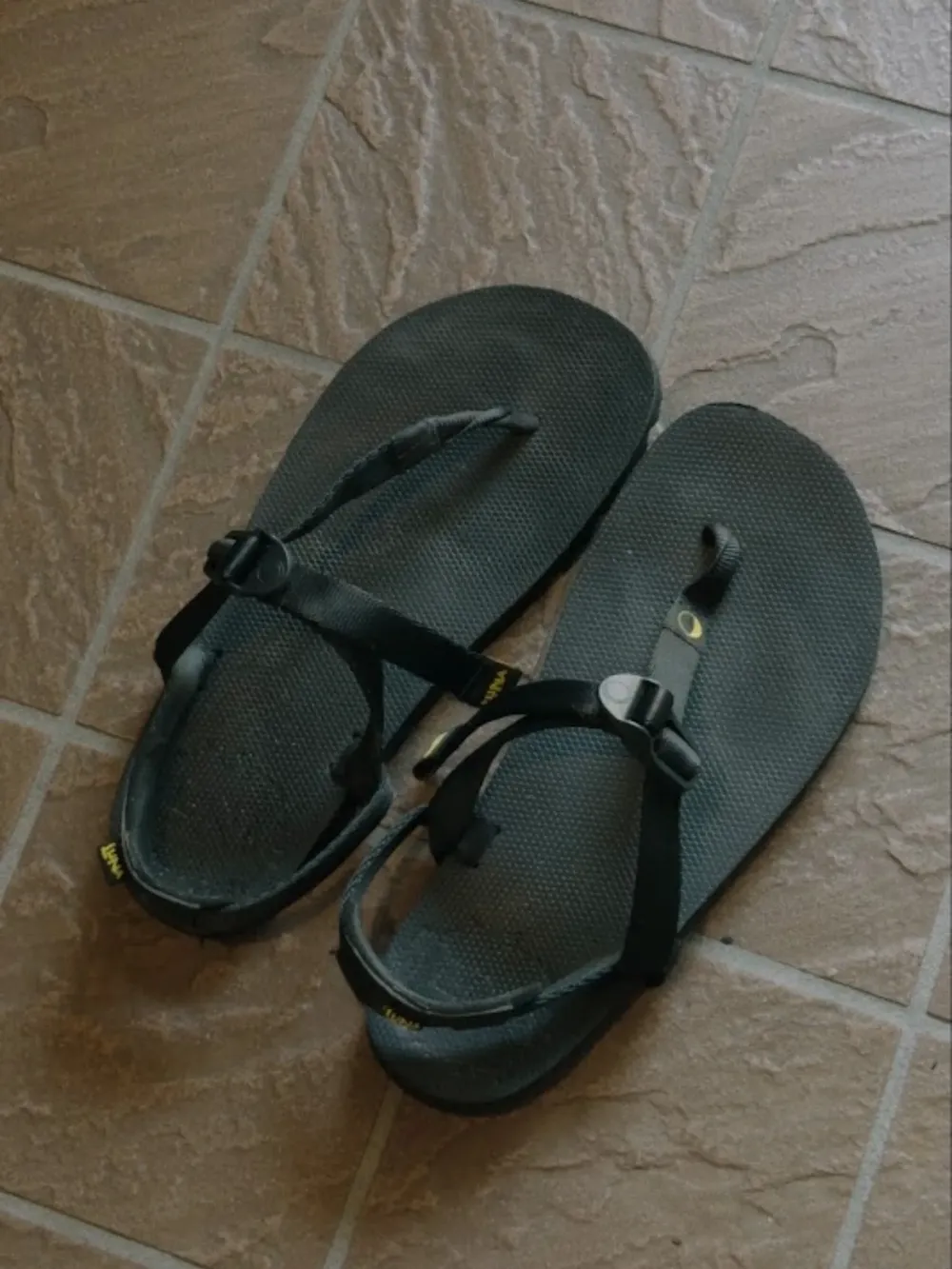 Luna Sandals