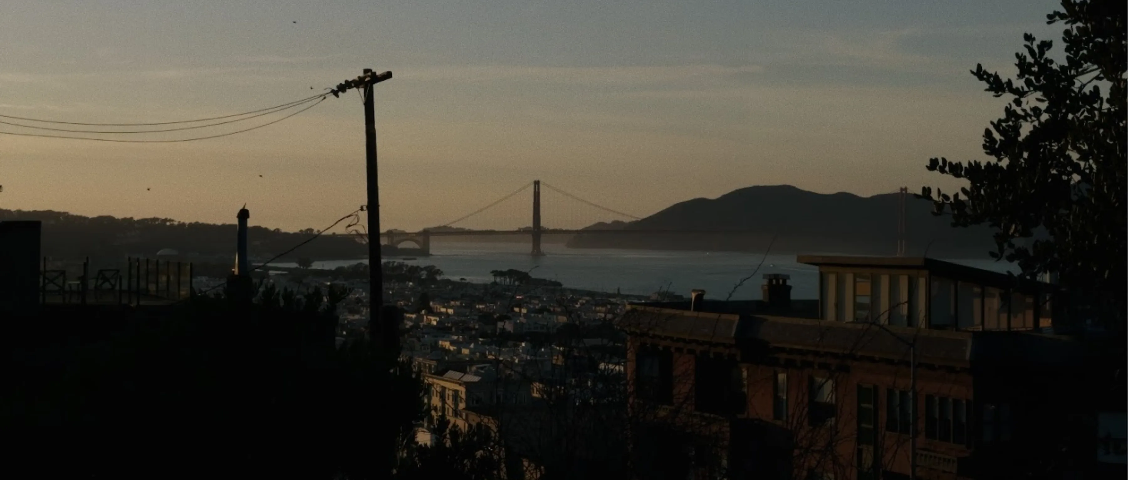 GOLDEN GATE / DUSK HILL